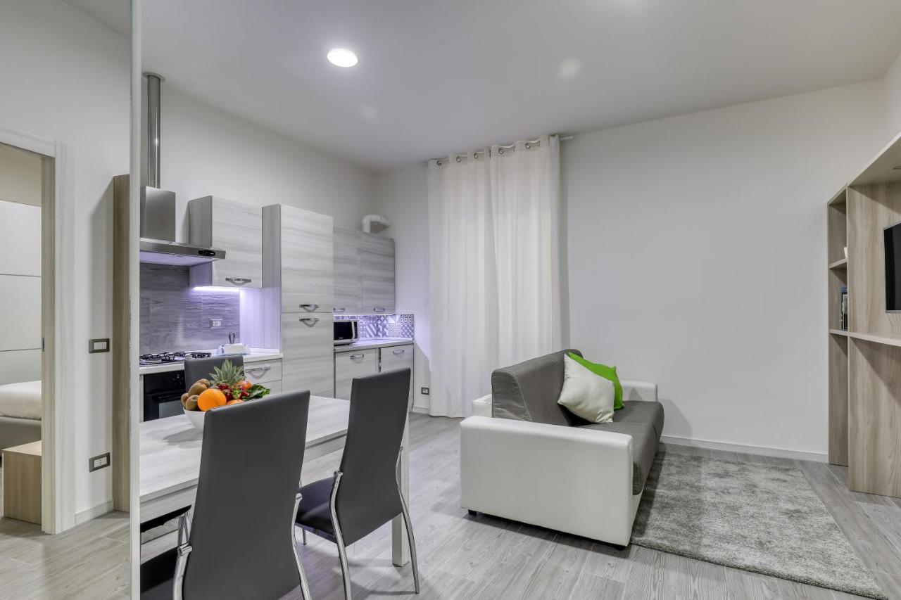 Tourist Apartment 치비타베키아 외부 사진